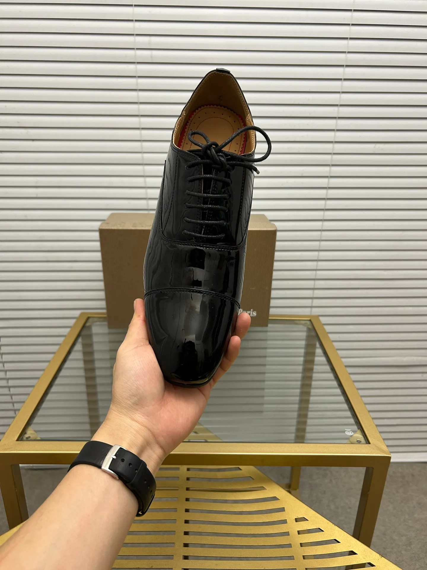 (Customized model) Ex-factory price is 500. christian louboutin (CL red sole shoes) counter series, casual sneakers for couples 📢 📢 📢 Exclusive hot style release 🎈🎈💪 Movable latex feet 👻 Finished outsole line [Proud] 😝Female 35-40# Male 38#-46, global supply😝 [Top version]: Original imported genuine leather upper, top original leather lining, original molded TPU outsole, original 1:1 detail processing, original shoe last,